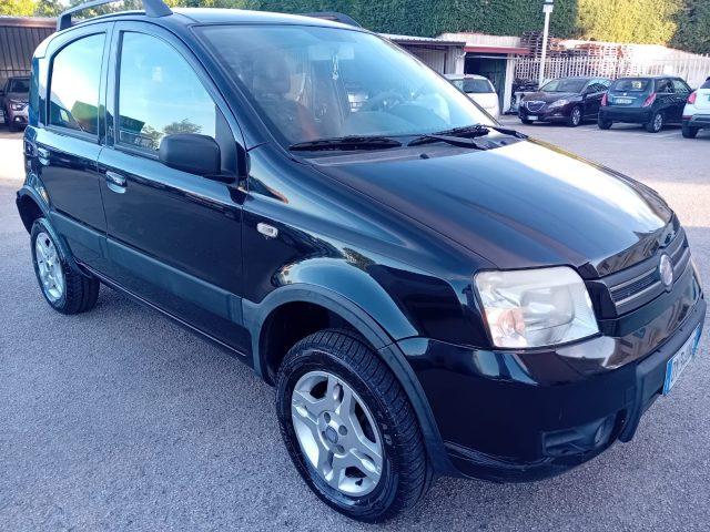 FIAT Panda 1.3 MJT 16V 4x4 Climbing