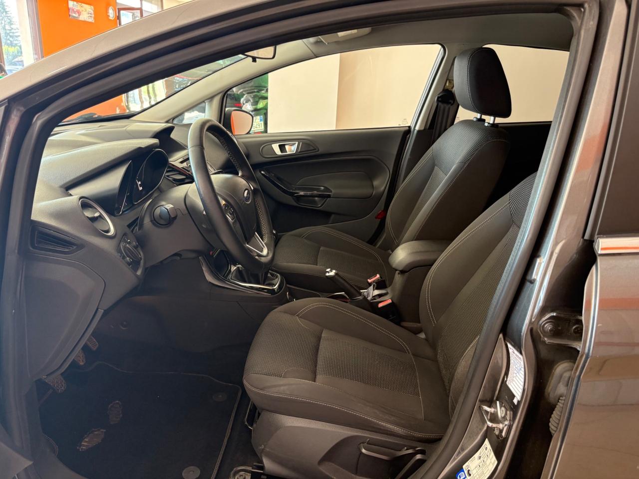Ford Fiesta 1.4 5p. Bz.- GPL Titanium PERMUTE E FINANZIAMENTI