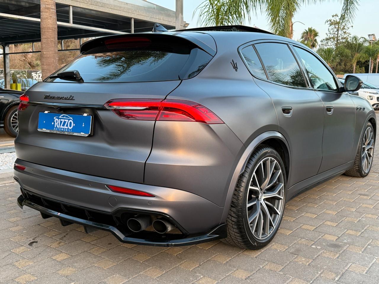 Maserati Grecale MHEV 330 CV AWD Modena Tetto Sonos Faber Grigio Lava