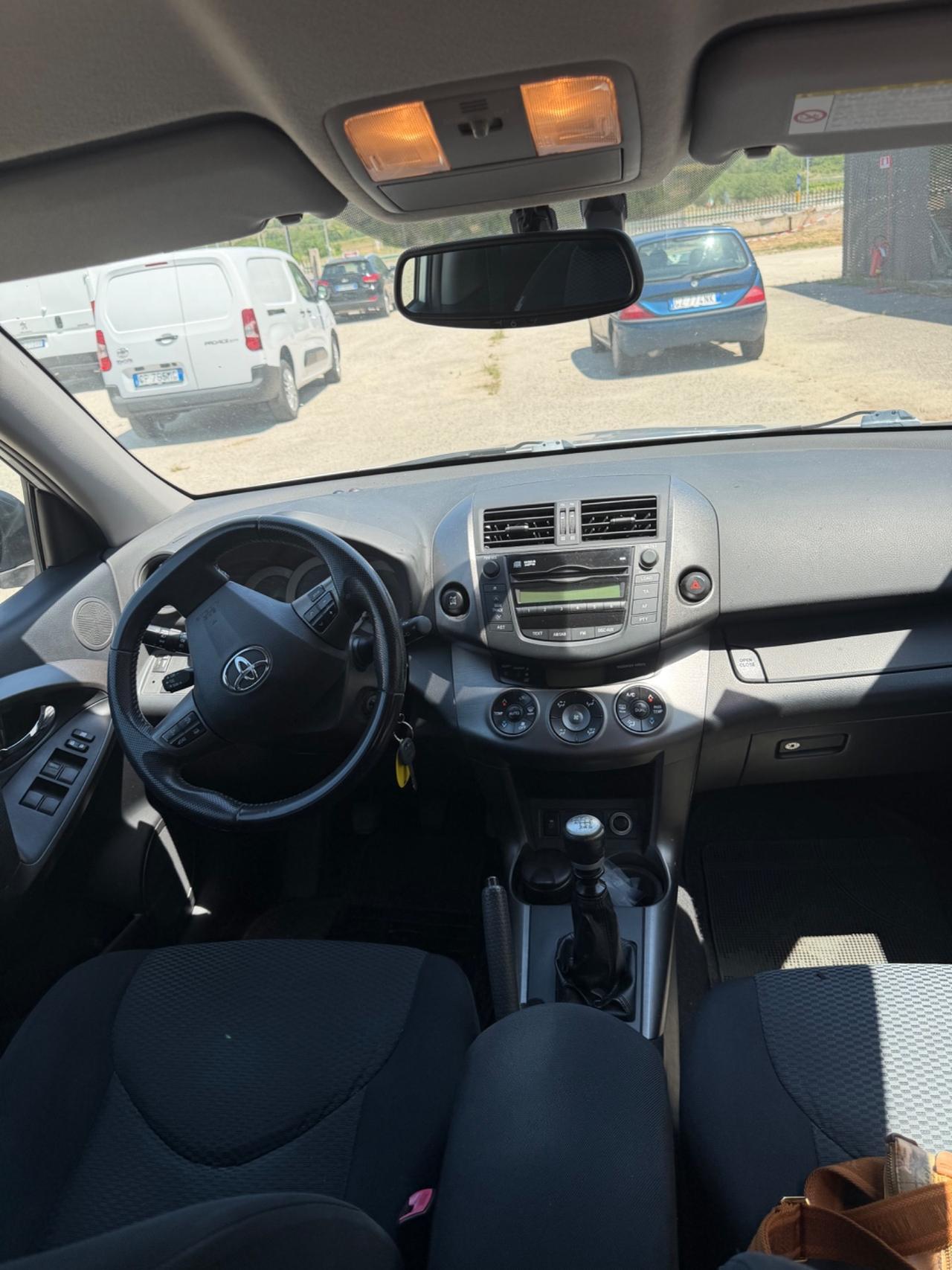 Toyota RAV 4 RAV4 2.2 D-4D 150 CV DPF Luxury