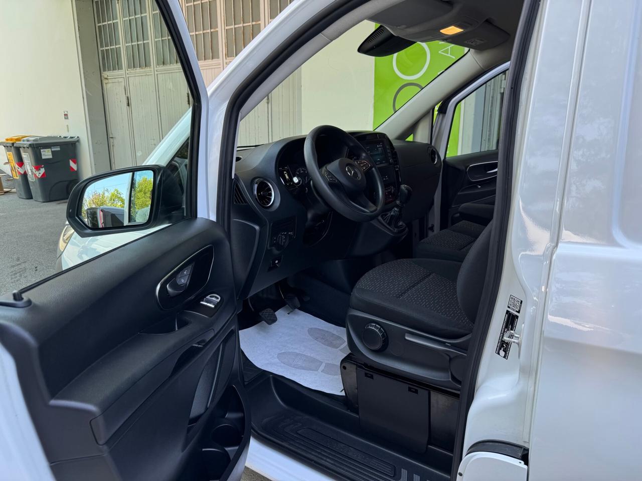 Mercedes Benz Vito 110CDI 3POSTI GARANZIA 24 MESI