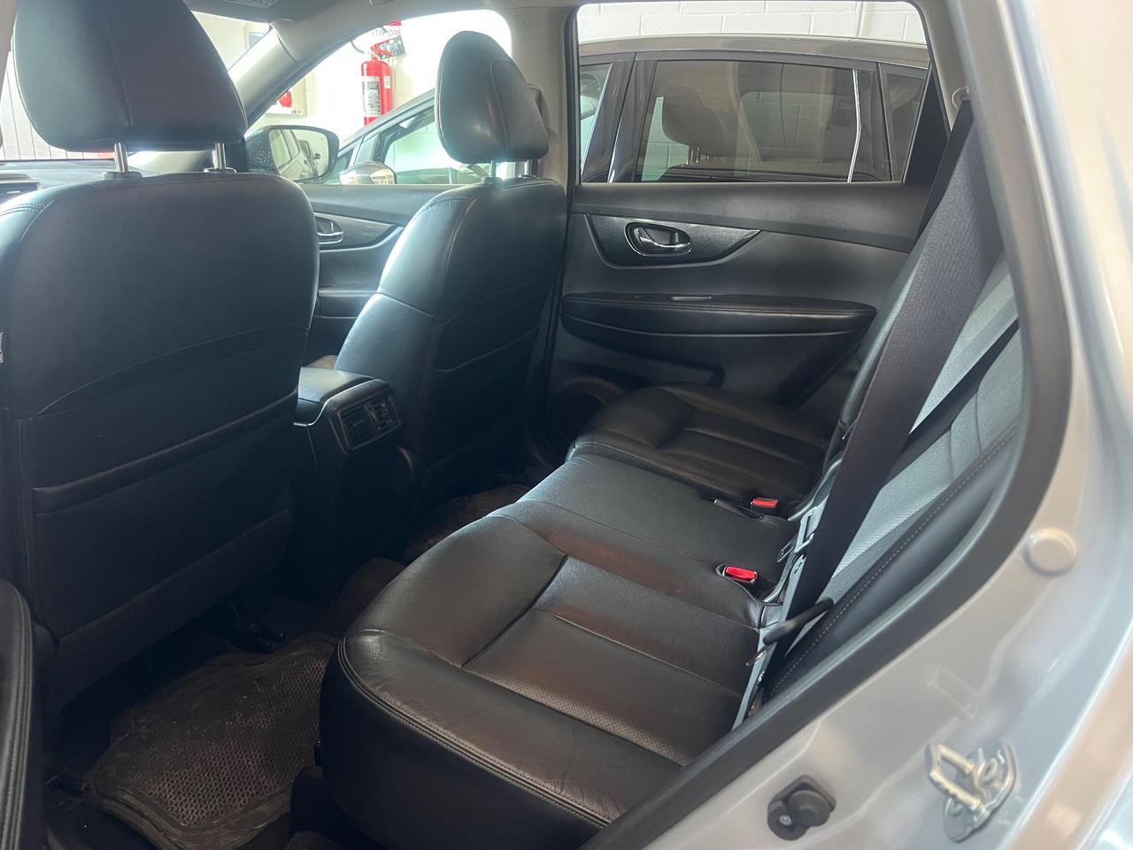 Nissan X-Trail 1.6 dCi 2WD Tekna