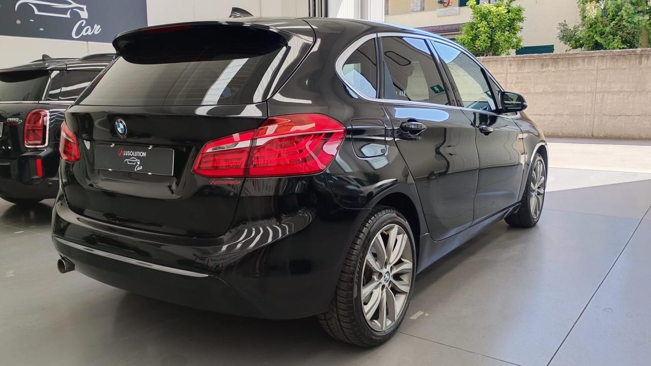 Bmw 2er Active Tourer 218d Luxury