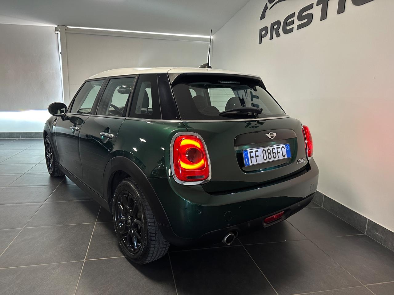 MINI COOPER D 1.5 AUTOMATICA 116CV PRONTA CONSEGNA