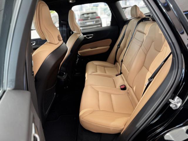 VOLVO XC60 D4 Inscription (Tetto/Pelle Cognac/Led)