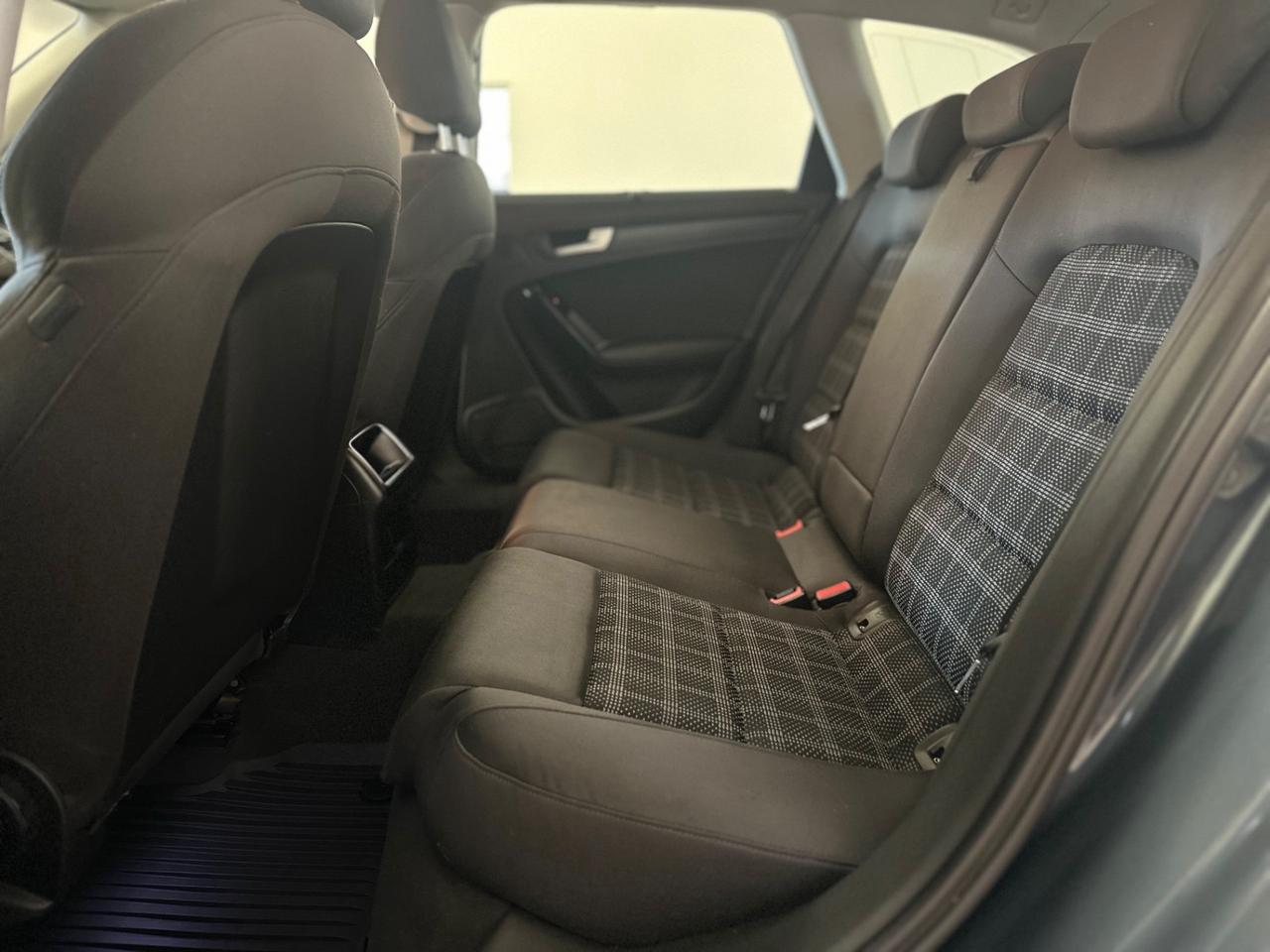 Audi A4 2.0 TDI 143CV F.AP. mult. Ambiente AUTOMATICA