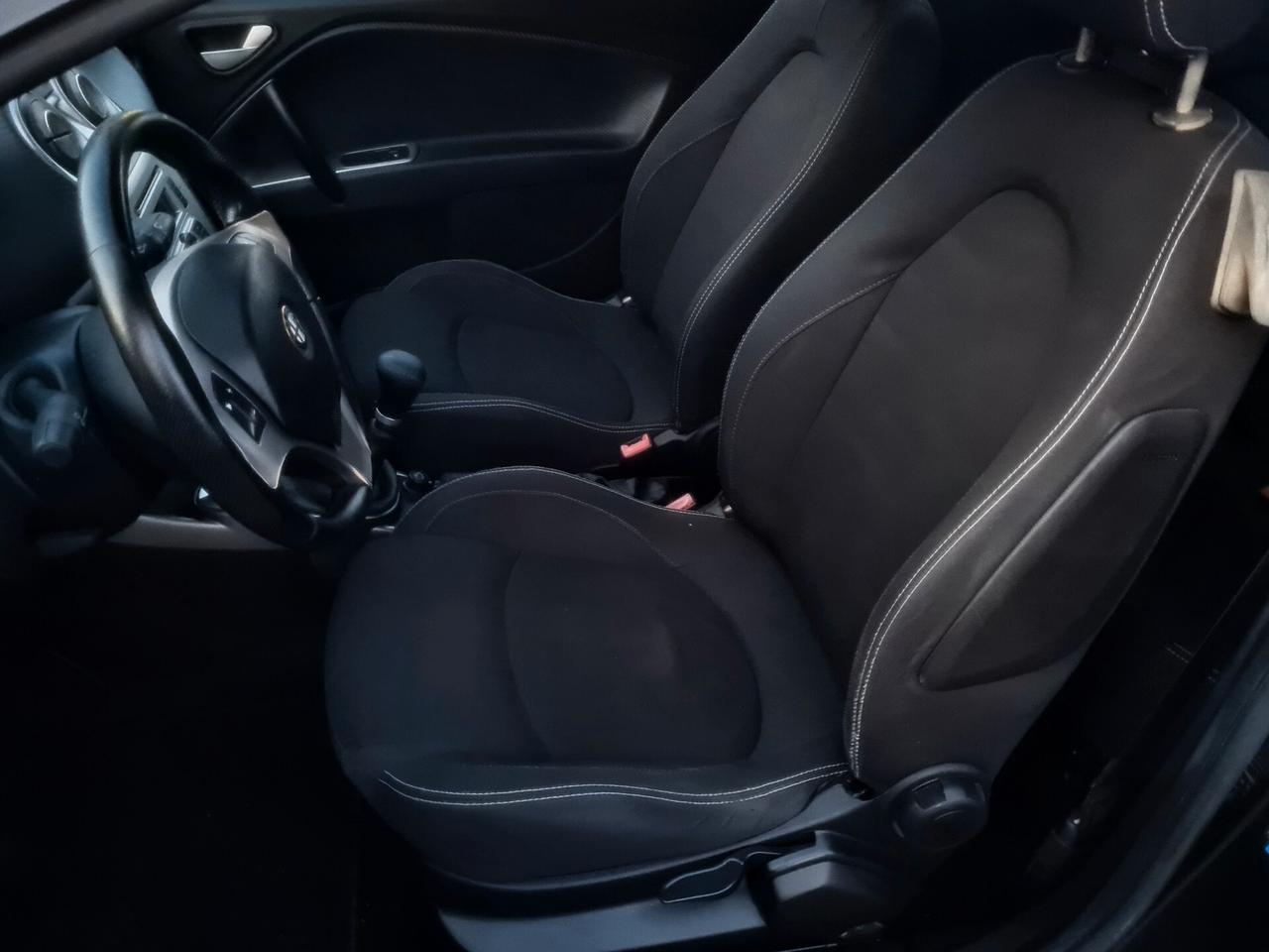 Alfa Romeo MiTo 1.3 JTDm-2 95 CV S&S Distinctive