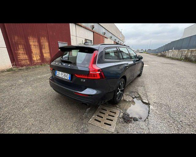 VOLVO V60 D3 Geartronic Momentum Business