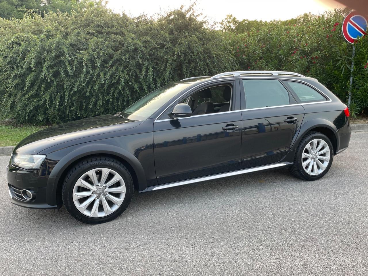 Audi A4 allroad 2.0 TDI 177 CV 2012 garanzia €.9500