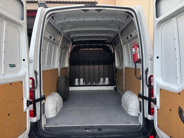 RENAULT Master MOVANO 35 2.3 Turbo D 135CV PM-TA