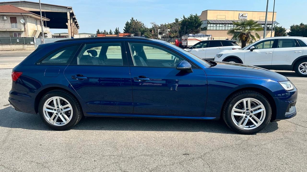 Audi A4 Avant 35 TDI/163 CV S tronic-KM CERTIFICATI