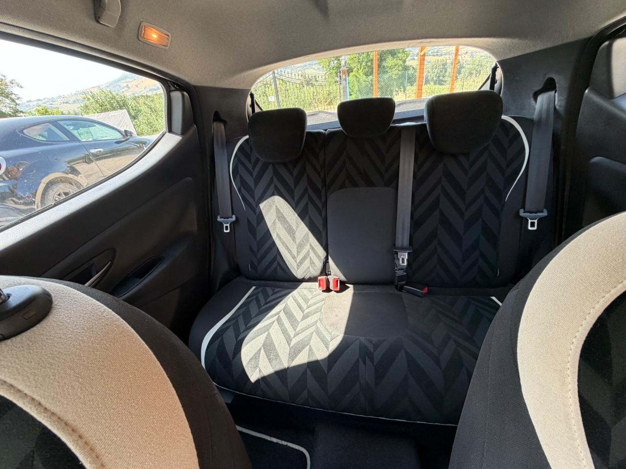 Lancia Ypsilon 1.3 MJT 16V 95 CV 5 porte S&S Platinum