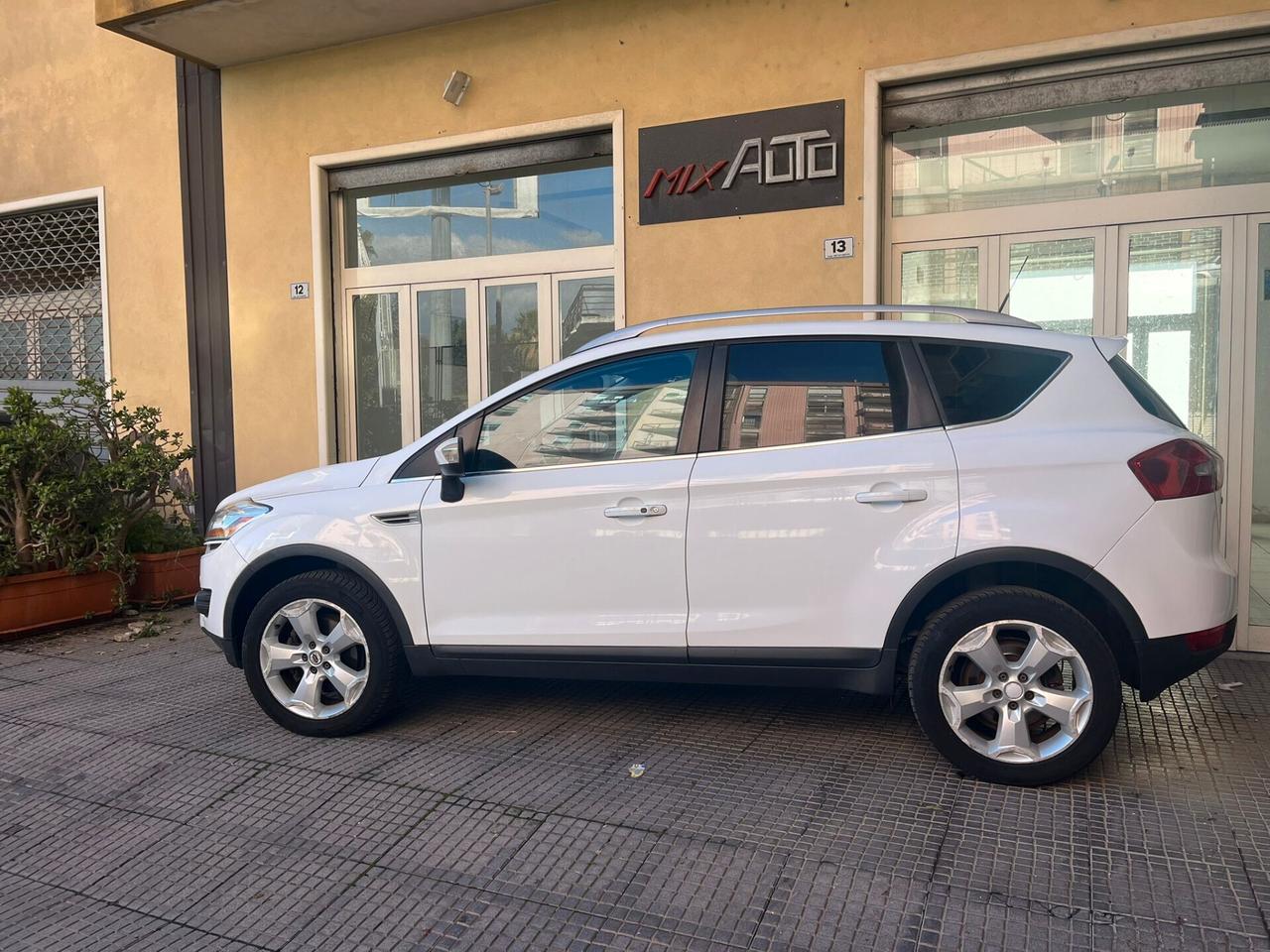 Ford Kuga 2.0 TDCi 136 CV 4WD Titanium DPF