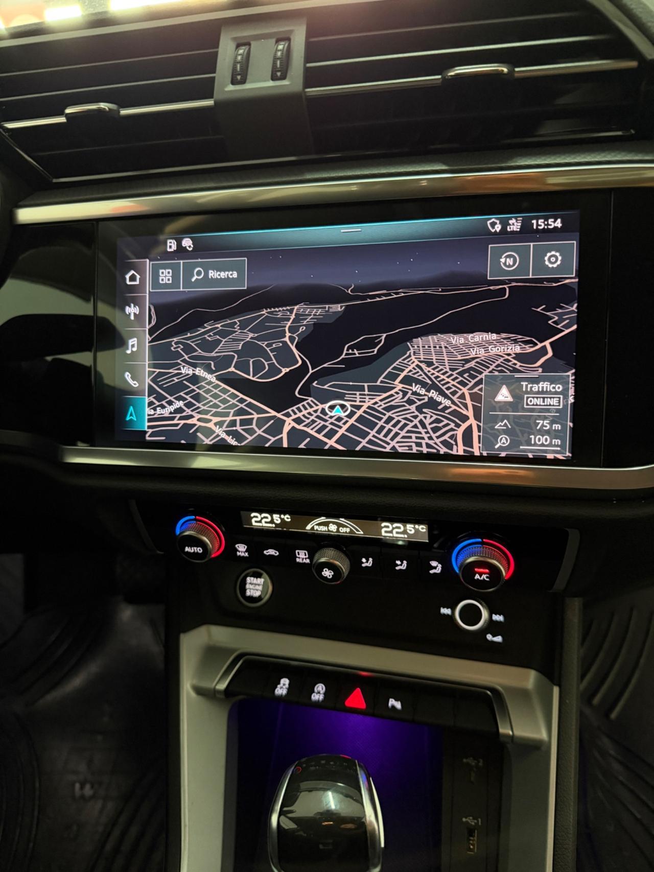 Audi Q3 40 TDI quattro S tronic line edition