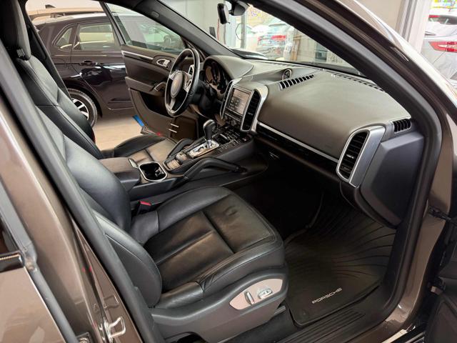 PORSCHE Cayenne 3.0 Diesel