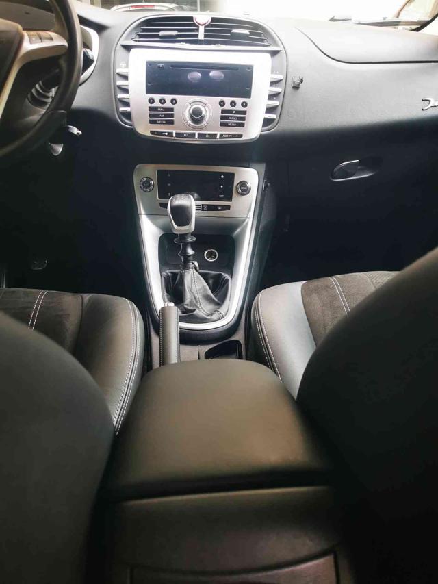 LANCIA Delta 1.6 MJT DPF Platino