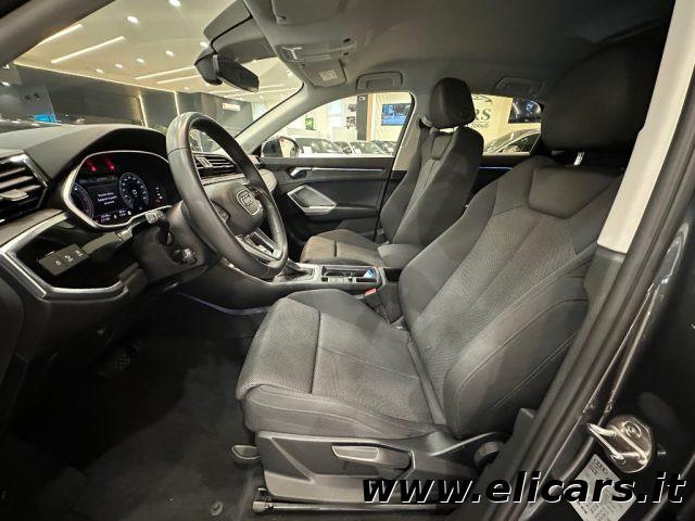 AUDI Q3 35 TDI S tronic Identity Black