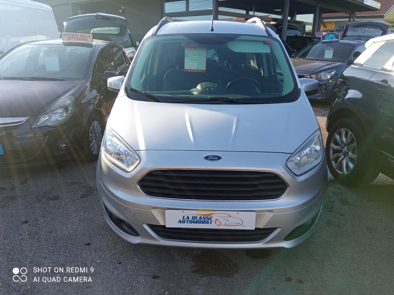 Ford Tourneo Courier 1.5 TDCI 75 CV Titanium