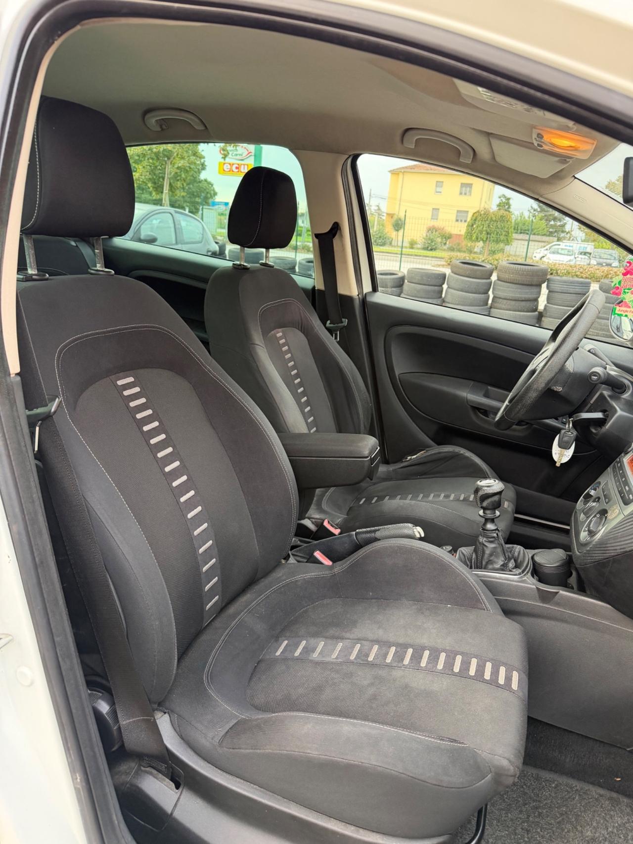 Fiat Grande Punto 1.6 MJT DPF 5 porte Sport