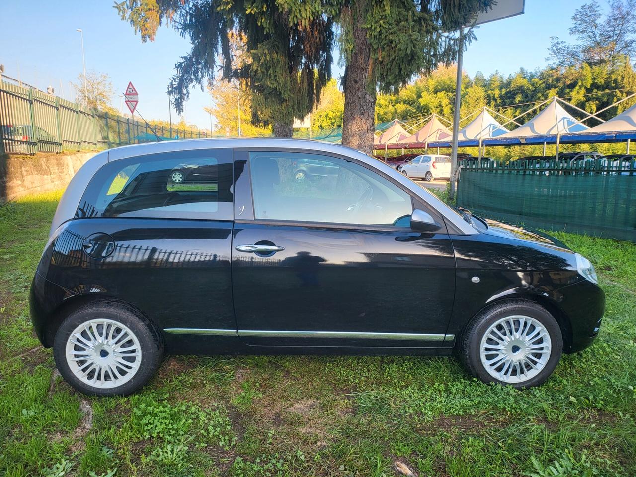 Lancia Ypsilon 1.2 Platino UNICO PROPR. OK NEOP.