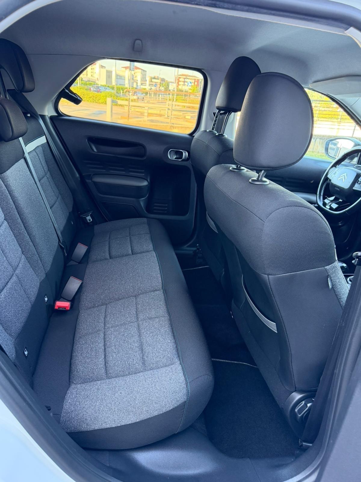 Citroen C4 Cactus BlueHDi 100 S&S Shine