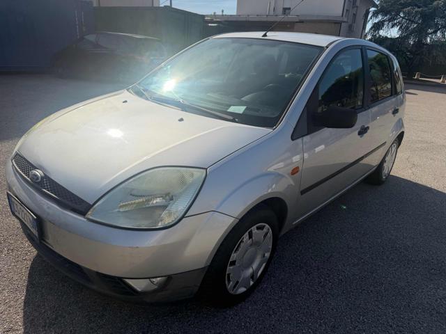FORD Fiesta 1.4 TDCi 5p. Ghia senza nessun lavoro da fare