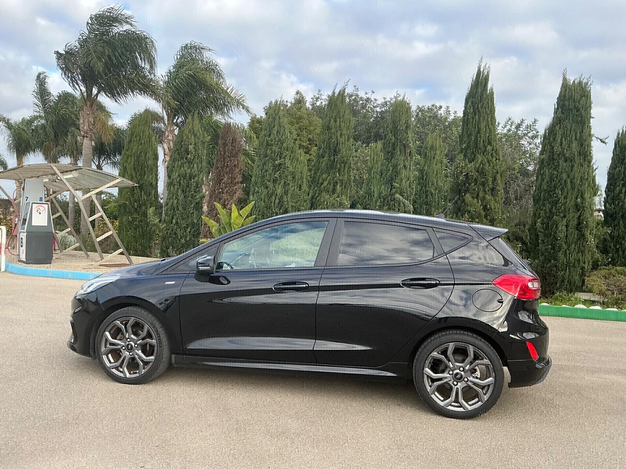 Ford Fiesta 1.5 TDCi 5 porte ST-Line