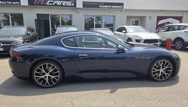 MASERATI GranTurismo V6 490 CV AWD Modena PERMUTE IVA ESPOSTA