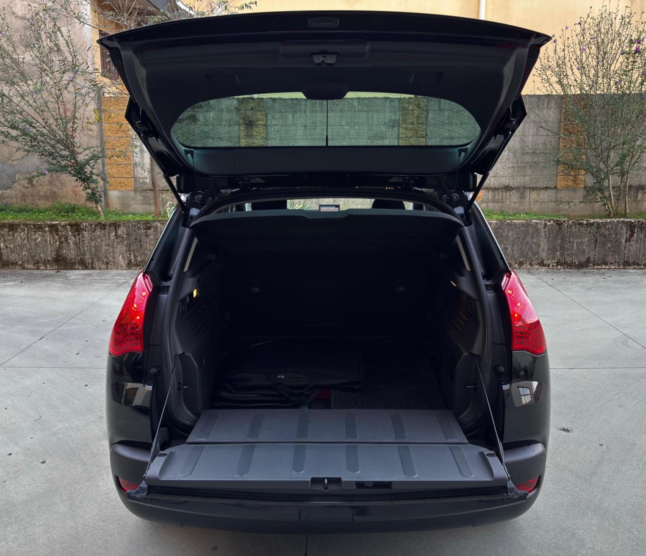 Peugeot 3008 1.6 VTi 120CV Premium