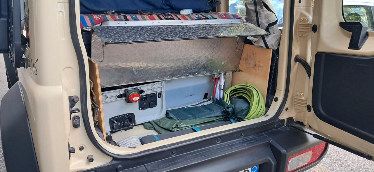 Suzuki Jimny 1.5 CAMPERIZZATO