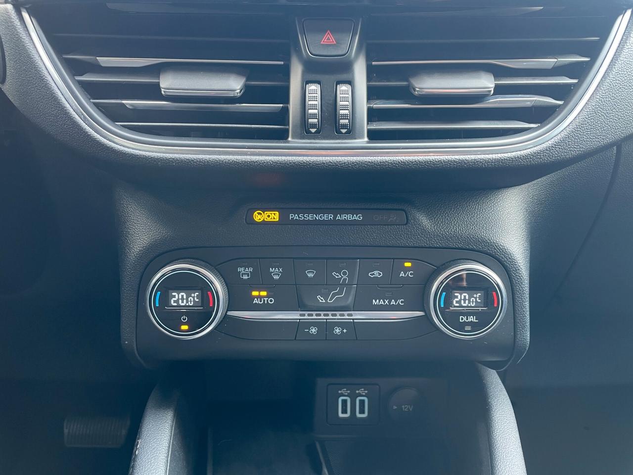 Ford Kuga 1.5 EcoBlue 120 CV aut. 2WD Titanium Business