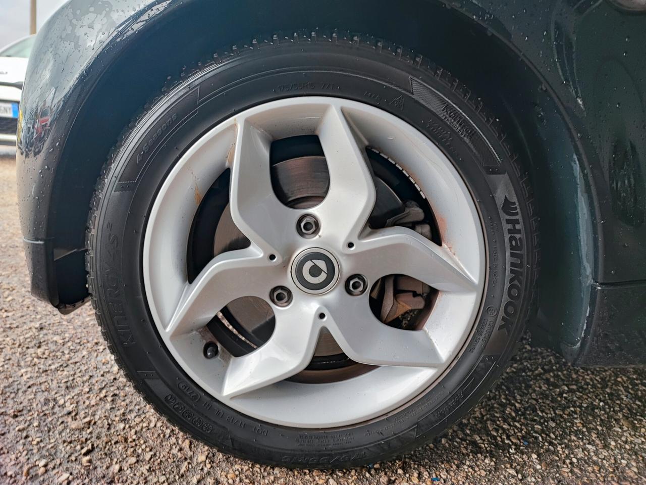 Smart ForTwo 1000 62 kW coupé passion