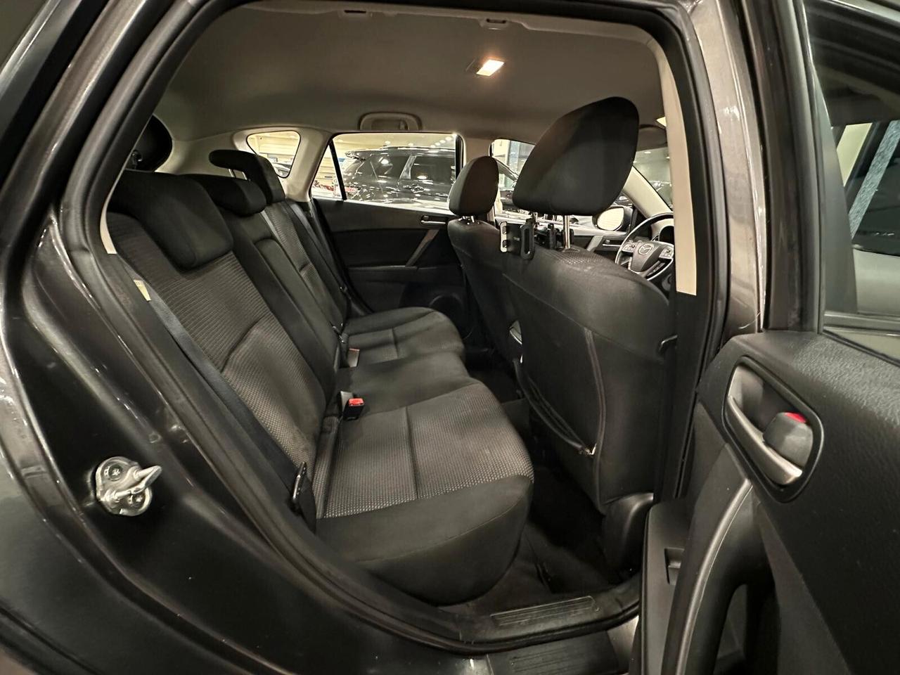 Mazda 3 1.6 Advanced