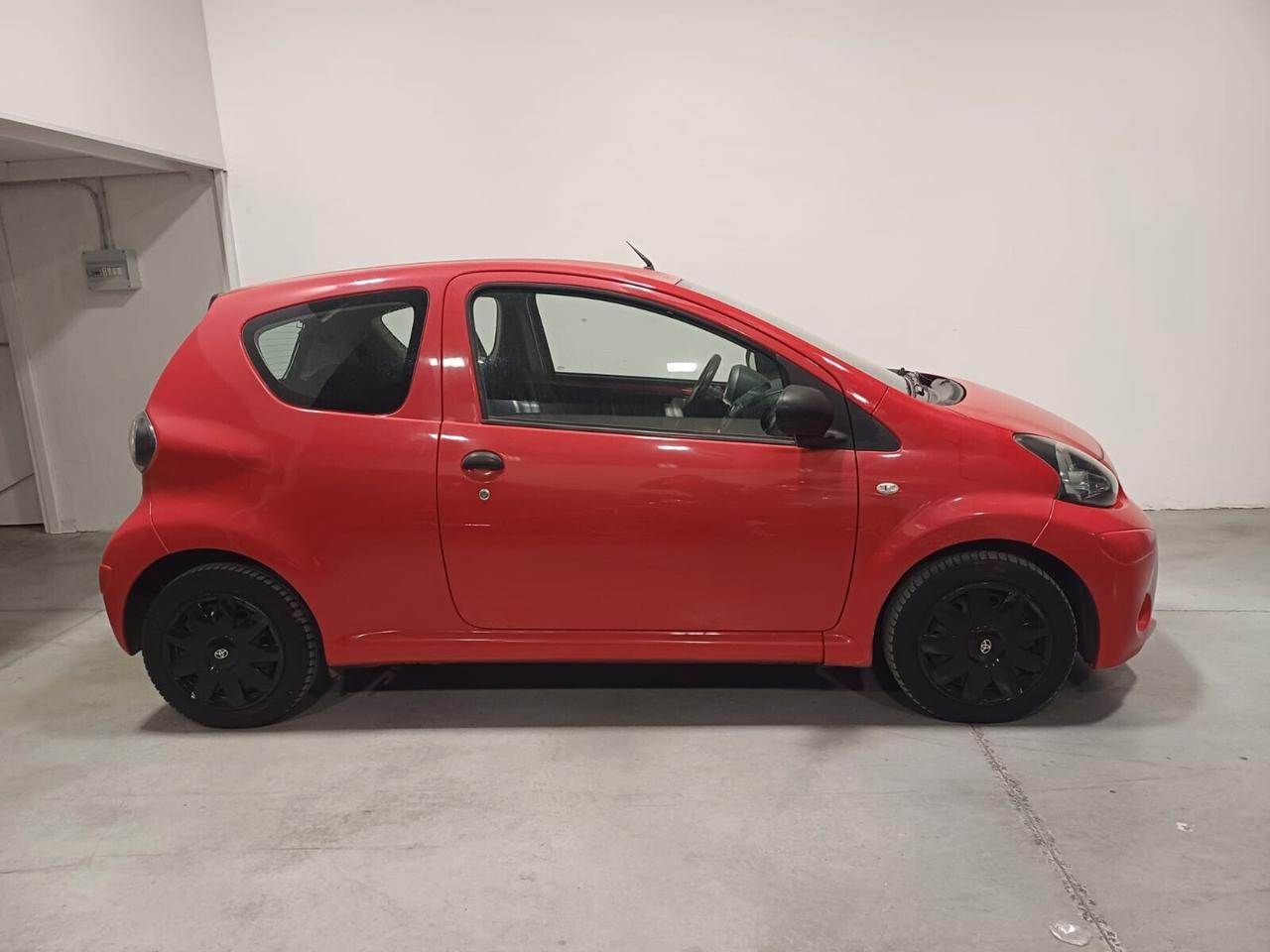 Citroen C1 1.0 3 porte Vanity Fair 10