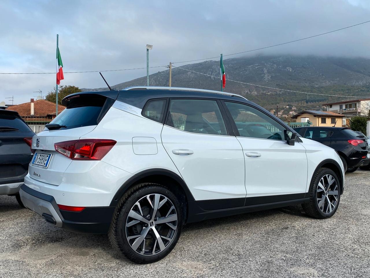 Seat Arona 1.0 EcoTSI 90cv XPERIENCE Bi-Color