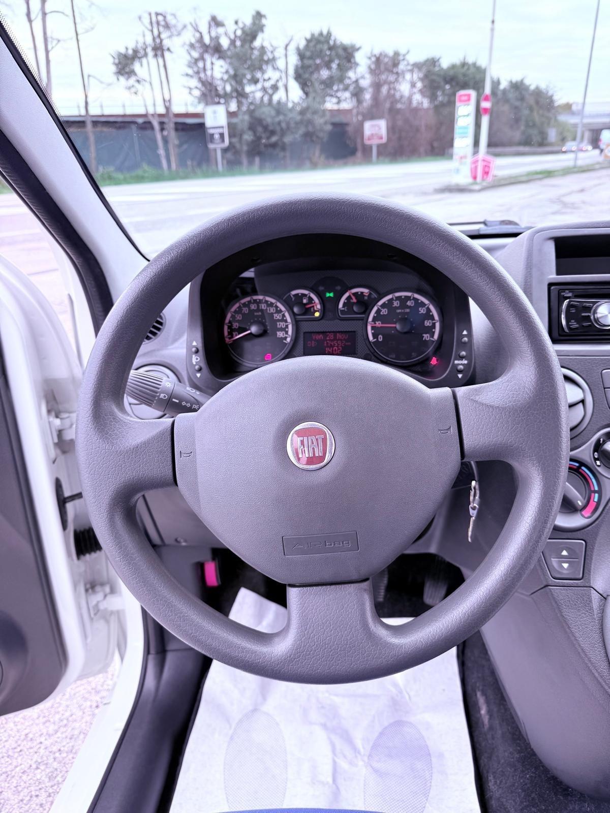 Fiat Panda 1.2 Dynamic Natural Power Ok neopatentati