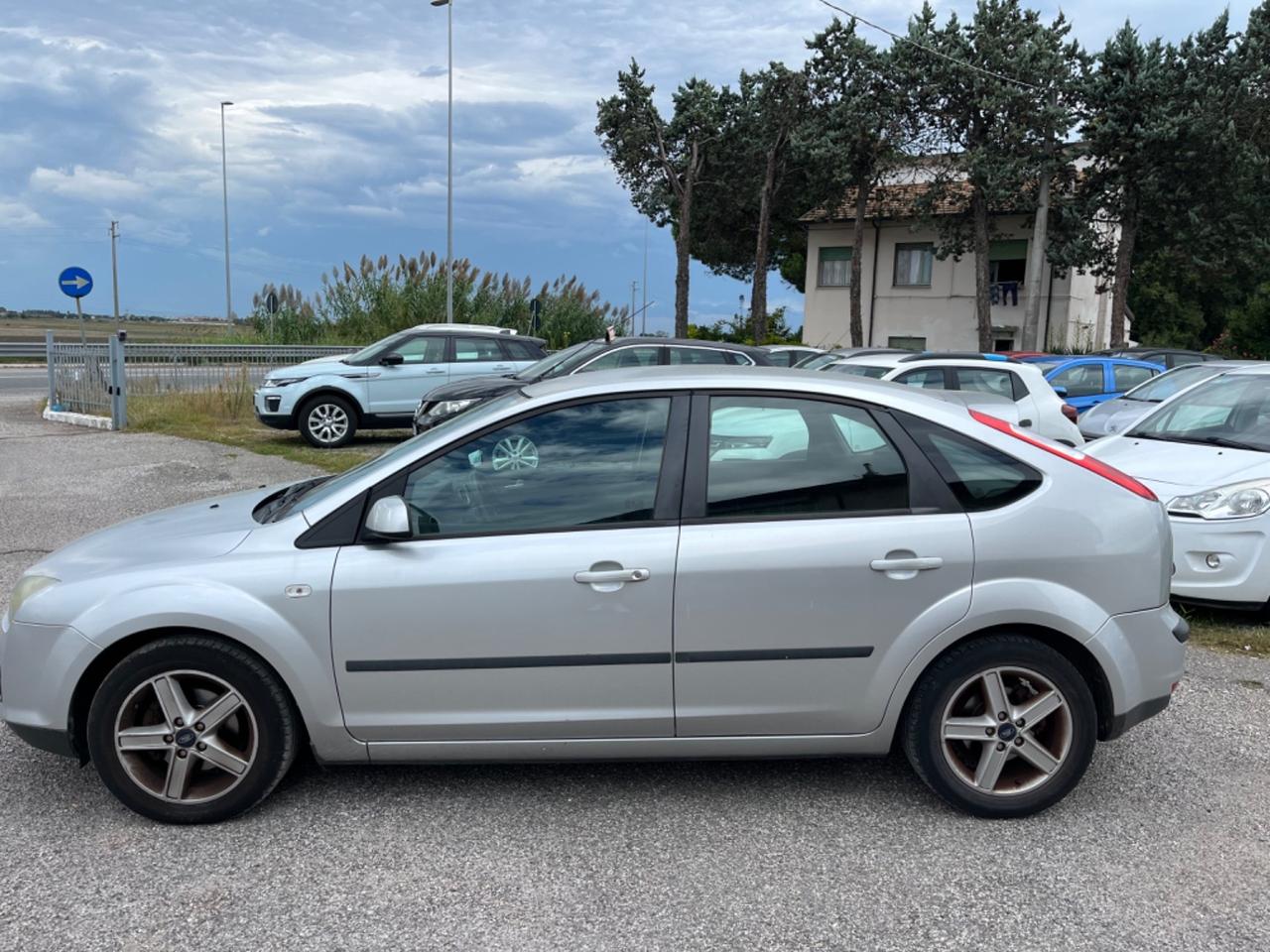 Ford Focus CC Focu+ 1.6 TDCi ok neopatentati garanzia
