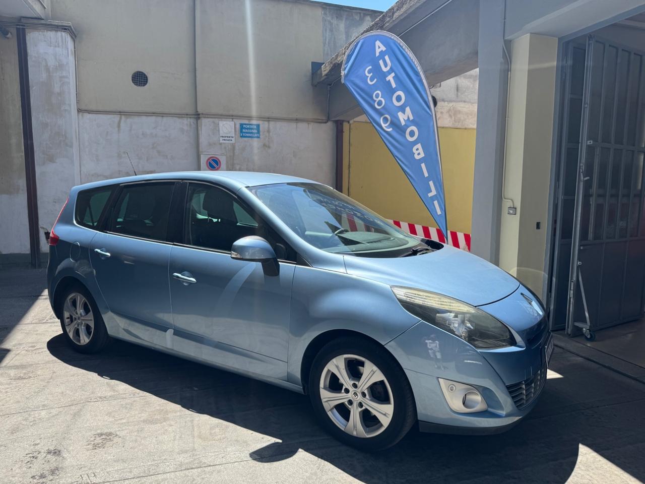Renault Scenic Scénic X-Mod 1.9 dCi 130CV Luxe
