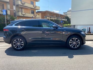 Jaguar F-Pace 2.0 D 180 CV AWD aut. Chequered Flag