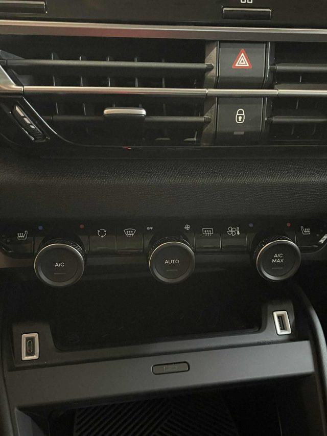 CITROEN C4 X PureTech 130 S&S EAT8 Shine Pack FAVOLOSA!!!!