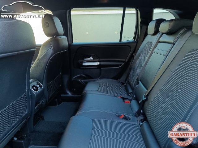 MERCEDES-BENZ GLB 200 d Automatic Sport