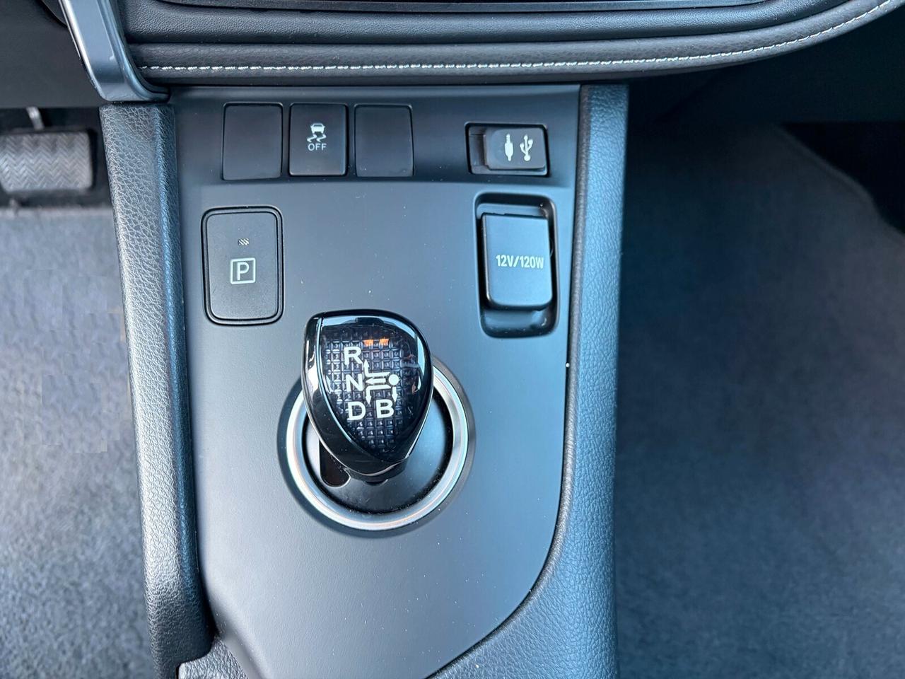 Toyota Auris 1.8 Hybrid Style