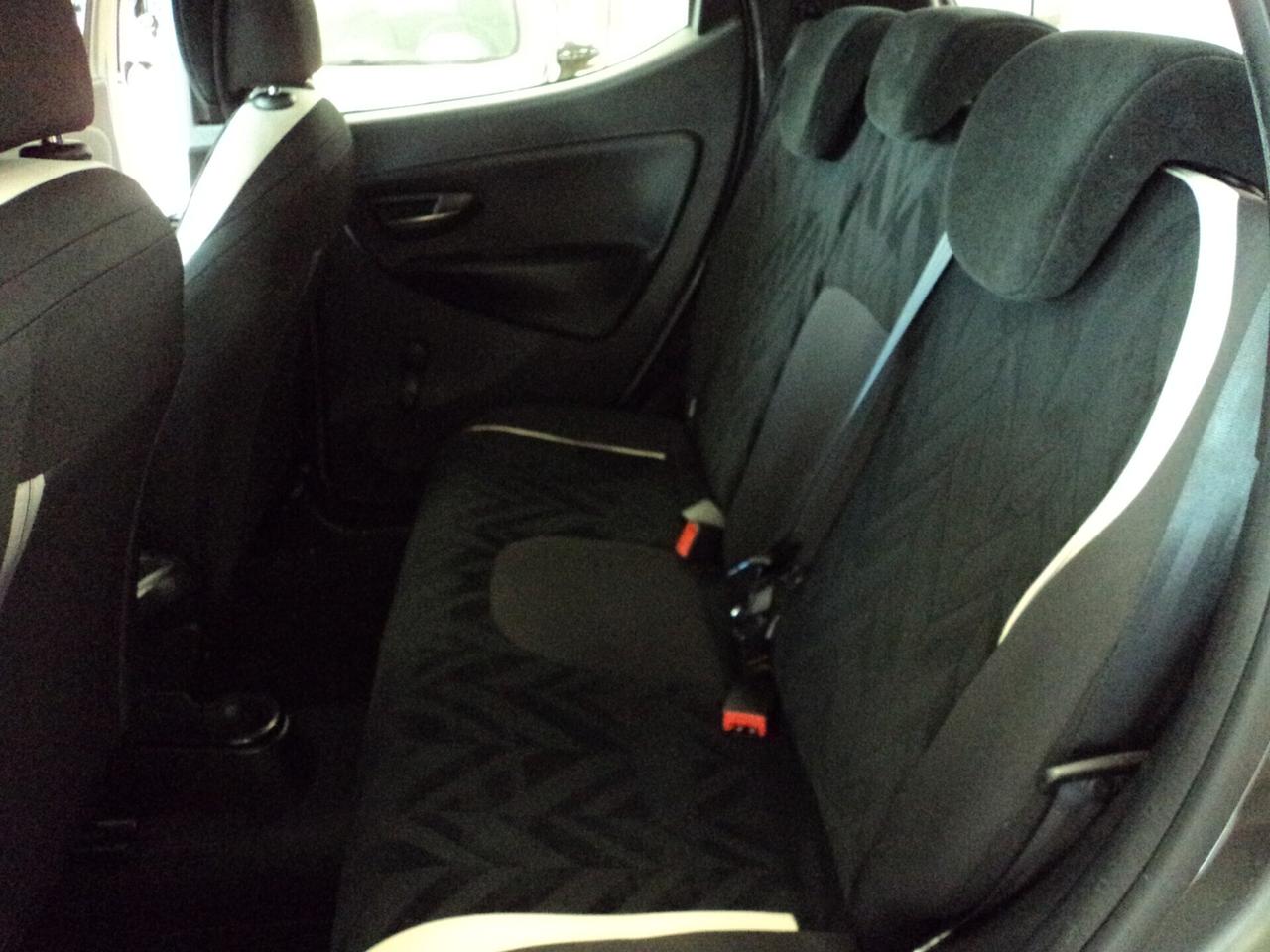 Lancia Ypsilon 1.2 69 CV 5 porte GPL Ecochic Gold