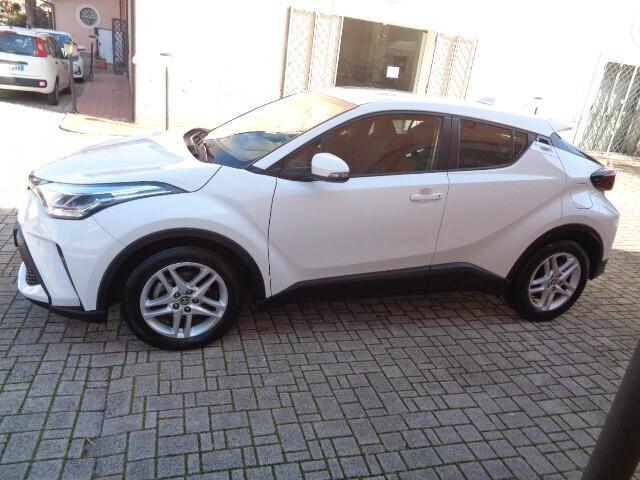 Toyota C-HR 1.8 Hybrid E-CVT Active NO VINCOLO DI FINANZIAMENTO