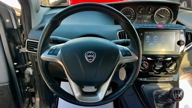 Lancia Ypsilon 1.2 Gold Gpl 69cv "IDONEA X NEOPATENTATI"
