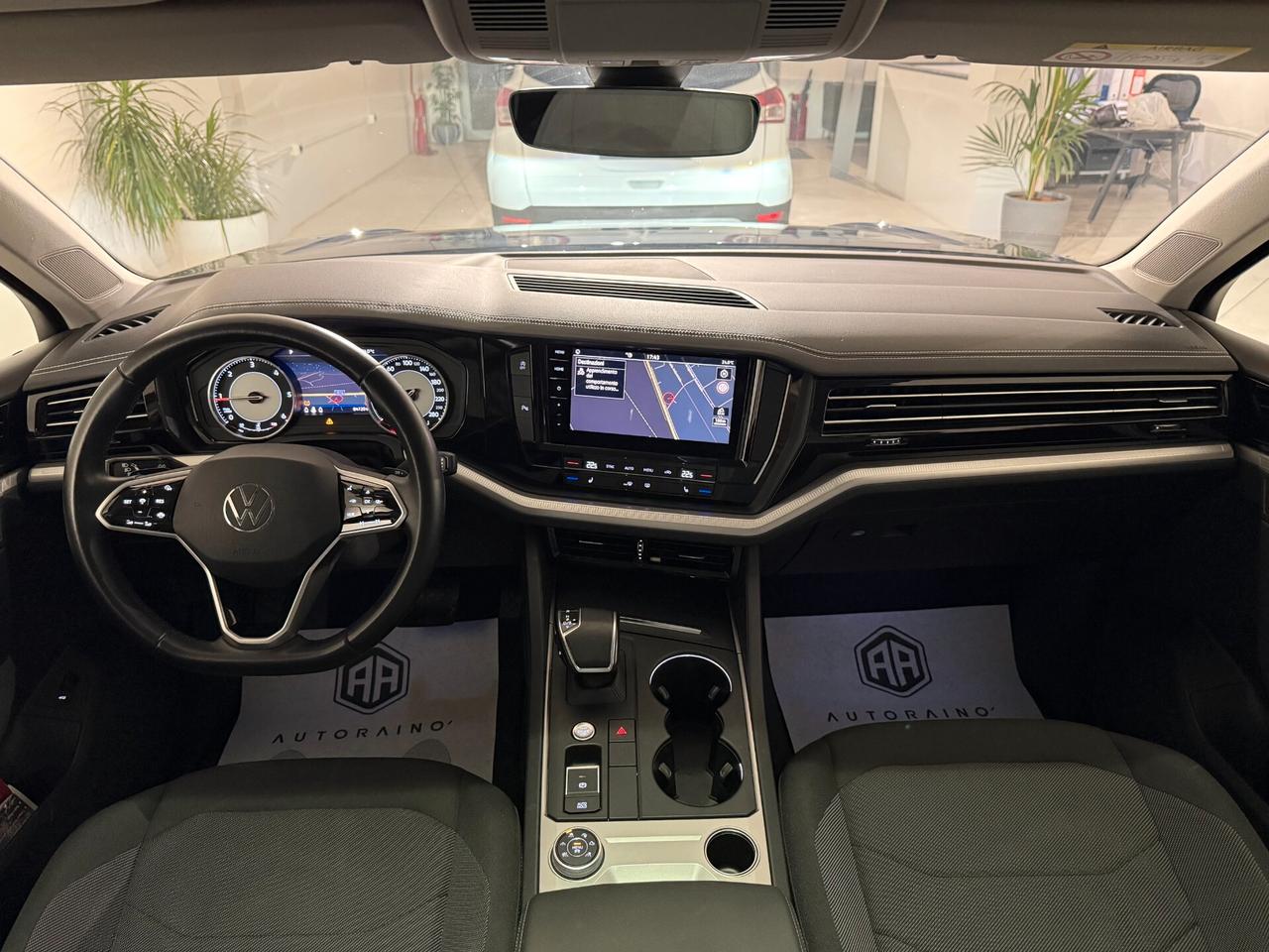 Volkswagen Touareg 3.0 V6 TDI SCR Elegance