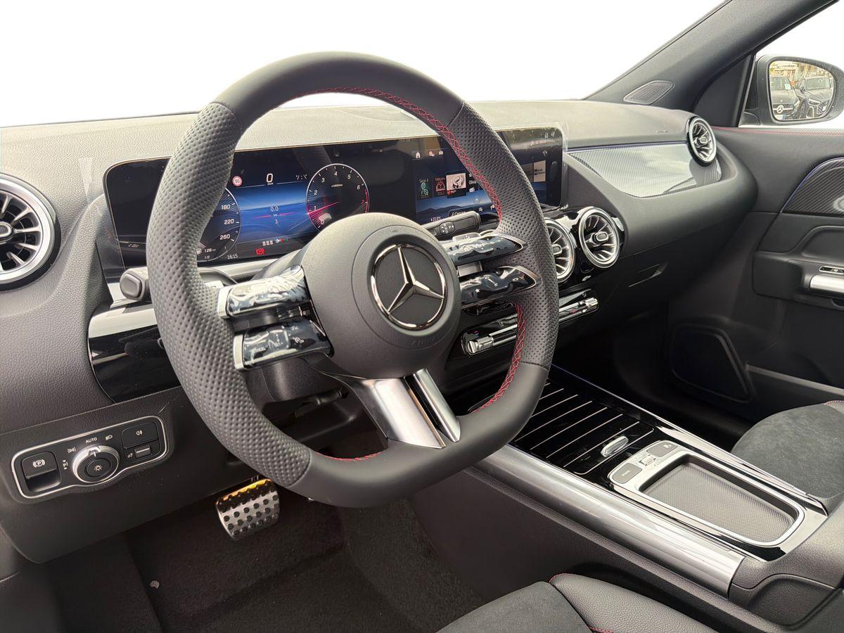 Mercedes-Benz GLA 180