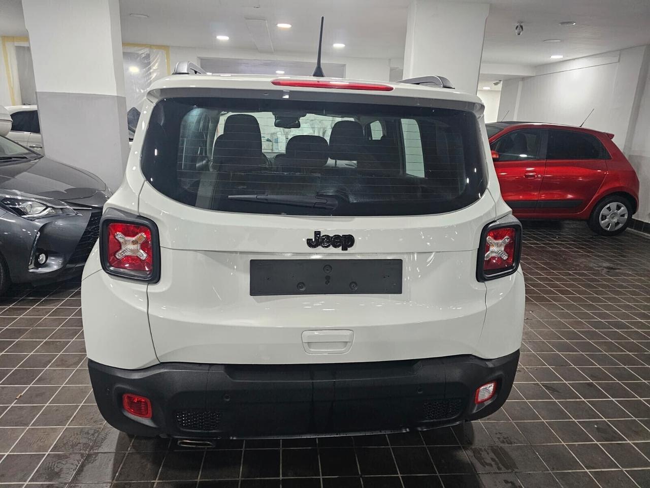NUOVA JEEP RENEGADE LIMITED BLACK LINE 1.6 MJT 130CV