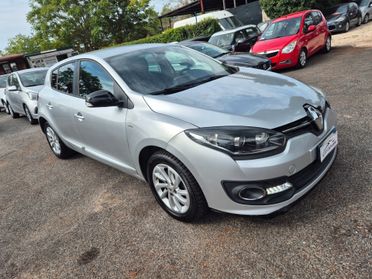Renault Mégane dCi 110CV EDC Sport Limited