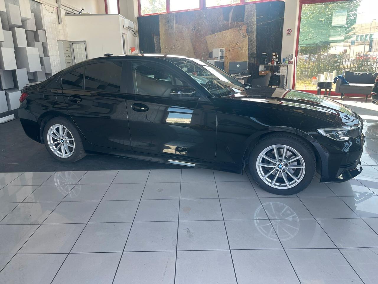 Bmw 320 320d 48V Business Advantage
